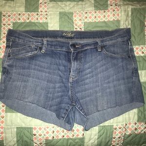Old Navy cutoff shorts